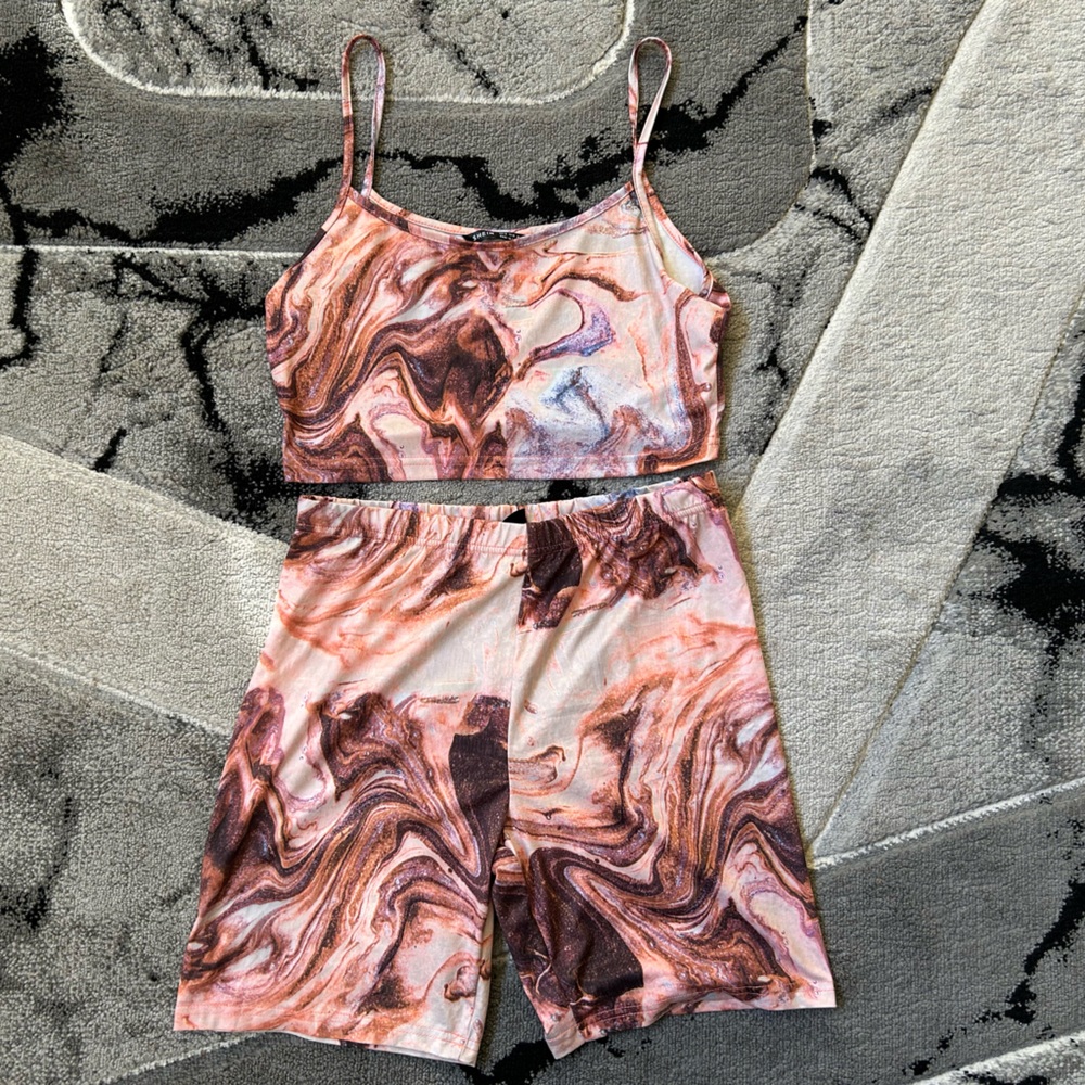 Marbled Pink & Brown Crop Cami Top - Women's Two-Piece Set